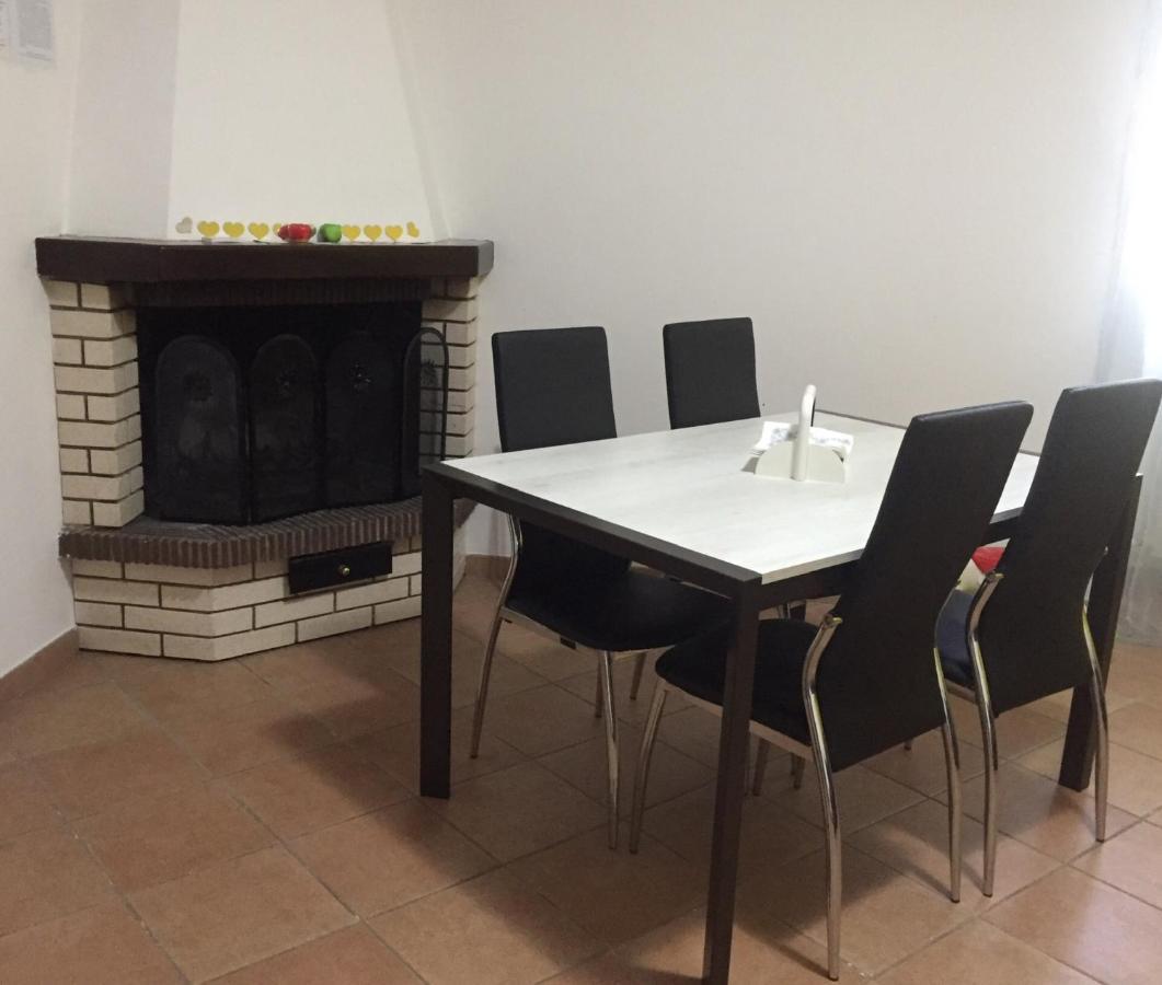 Bed and Breakfast Mela__Bii Sulmona Exterior foto